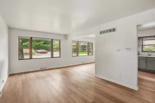 815 N Elmer St, Griffith, IN 46319 - Photo 10