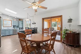 264 Springhill Dr, Valparaiso, IN 46385 - Photo 6