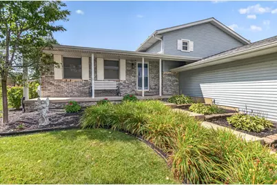 264 Springhill Drive, Valparaiso, IN 46385 - Photo 2