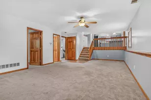 264 Springhill Dr, Valparaiso, IN 46385 - Photo 22