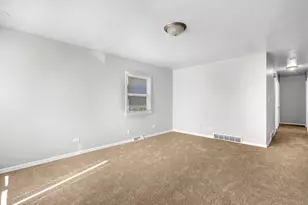 6421 Tennessee Ave, Hammond, IN 46323 - Photo 4