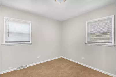6421 Tennessee Avenue, Hammond, IN 46323 - Photo 10