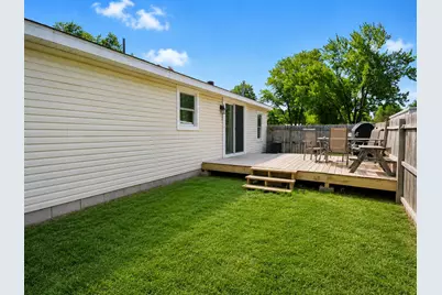 9804 N 490 E #50, Demotte, IN 46310 - Photo 16