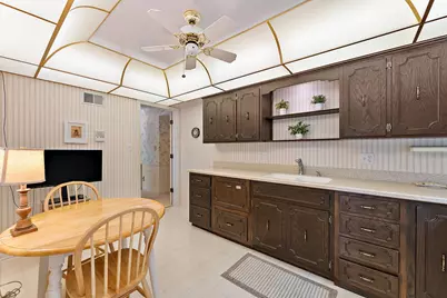 2217 Martha Street #B2, Highland, IN 46322 - Photo 6