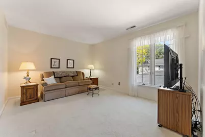 2217 Martha Street #B2, Highland, IN 46322 - Photo 8