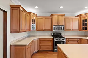 1340 Cantigny Ct, Chesterton, IN 46304 - Photo 16