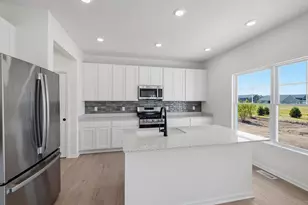 3853 Angel Oak Ln, Valparaiso, IN 46385 - Photo 6