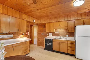 402 E Indiana Ave, Chesterton, IN 46304 - Photo 10