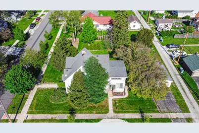 402 E Indiana Avenue, Chesterton, IN 46304 - Photo 32