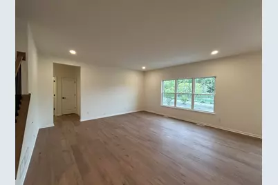 3002 Travelers Way, Valparaiso, IN 46385 - Photo 6