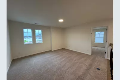 3002 Travelers Way, Valparaiso, IN 46385 - Photo 10