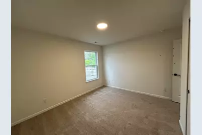 3002 Travelers Way, Valparaiso, IN 46385 - Photo 12