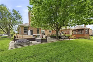 10204 Devonshire Ln, Munster, IN 46321 - Photo 56