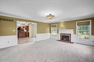 10204 Devonshire Ln, Munster, IN 46321 - Photo 22