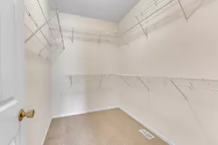 10015 Prairie Knoll Ct, Saint John, IN 46373 - Photo 16