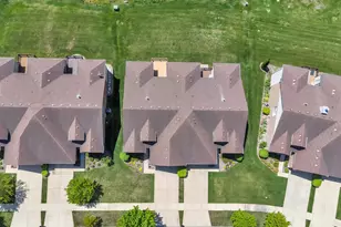 10015 Prairie Knoll Ct, Saint John, IN 46373 - Photo 38