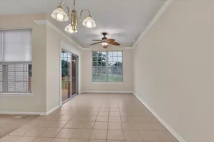 10015 Prairie Knoll Ct, Saint John, IN 46373 - Photo 12