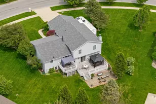 8262 Heron Lake Rd, Saint John, IN 46373 - Photo 2