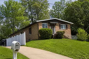 234 Douglas Ave, Michigan City, IN 46360 - Photo 2