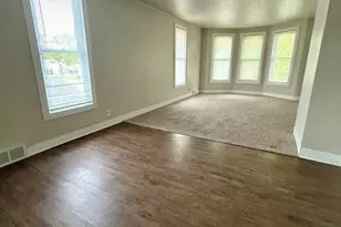 2480 Sullivan St, Lake Station, IN 46405 - Photo 8