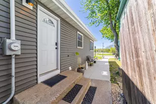 103 Michigan St, Westchester Township, IN 46304 - Photo 32
