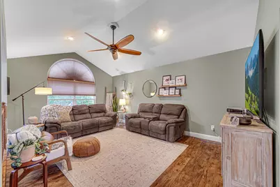 494 N 266 W, Valparaiso, IN 46385 - Photo 4