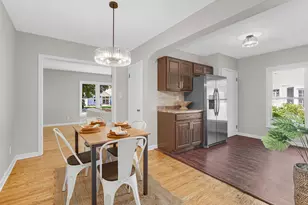 2640 38th St, Highland, IN 46322 - Photo 6