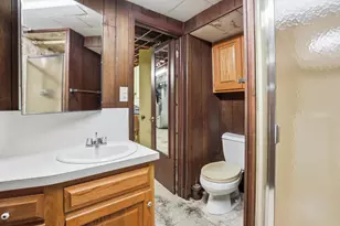 8505 5th St, Highland, IN 46322 - Photo 20