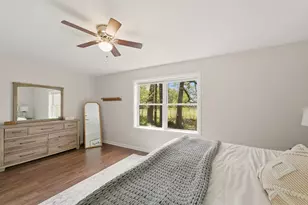 2037 Texas St, Chesterton, IN 46304 - Photo 16