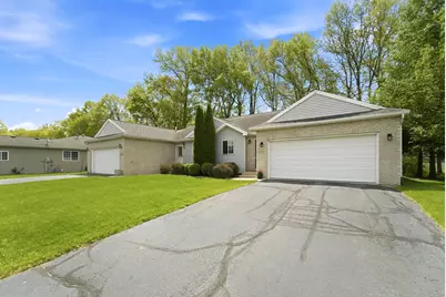 2037 Texas Street, Chesterton, IN 46304 - Photo 2
