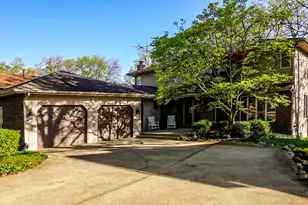 467 Amhurst Rd, Valparaiso, IN 46385 - Photo 1