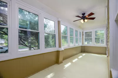 308 E Iroquois Street, Kentland, IN 47951 - Photo 4