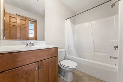 919 Plantation Road, Valparaiso, IN 46385 - Photo 18