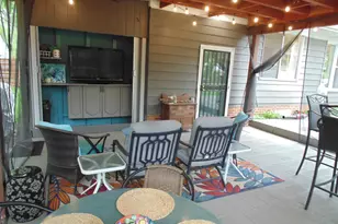 1050 Vermillion St, Gary, IN 46403 - Photo 4