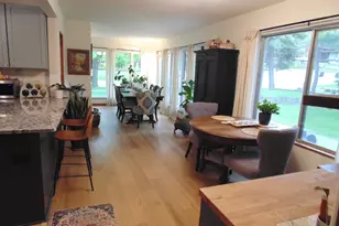 1050 Vermillion St, Gary, IN 46403 - Photo 10