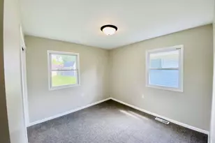 745 Juniper Rd, Valparaiso, IN 46385 - Photo 20
