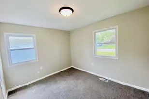 745 Juniper Rd, Valparaiso, IN 46385 - Photo 22