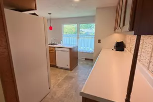 916 W Monnett St, Rensselaer, IN 47978 - Photo 8