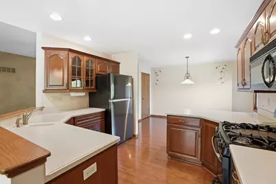 850 Shannon Drive, Crown Point, IN 46307 - Photo 10