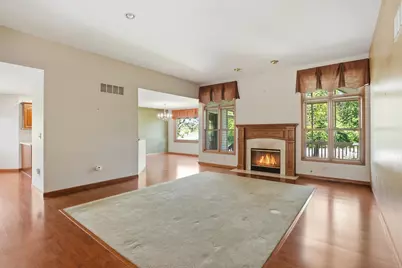 850 Shannon Drive, Crown Point, IN 46307 - Photo 4