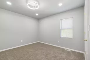 1181 Porter St, Gary, IN 46406 - Photo 24