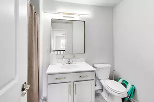 8201 Marshall St, Merrillville, IN 46410 - Photo 22