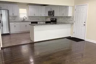 3412 W 78th Pl, Merrillville, IN 46410 - Photo 10