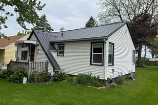 511 Allen St, La Porte, IN 46350 - Photo 2