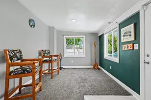 8629 E Hatchery Rd, Syracuse, IN 46567 - Photo 18