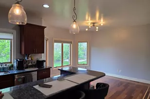 10260 Windsor Pl, Munster, IN 46321 - Photo 6
