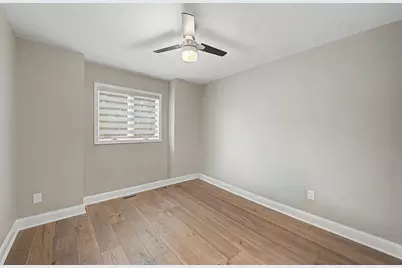 8641 Fairway Drive, Saint John, IN 46373 - Photo 18