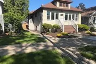 1610 Atchison Ave, Whiting, IN 46394 - Photo 2