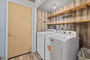 3193 Hickory St, Portage, IN 46368 - Photo 16