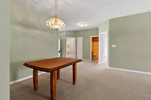 11732 Virginia Ct, Crown Point, IN 46307 - Photo 6